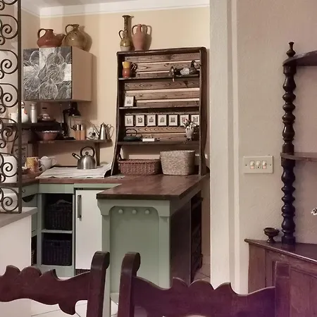 Casa Degli Asini